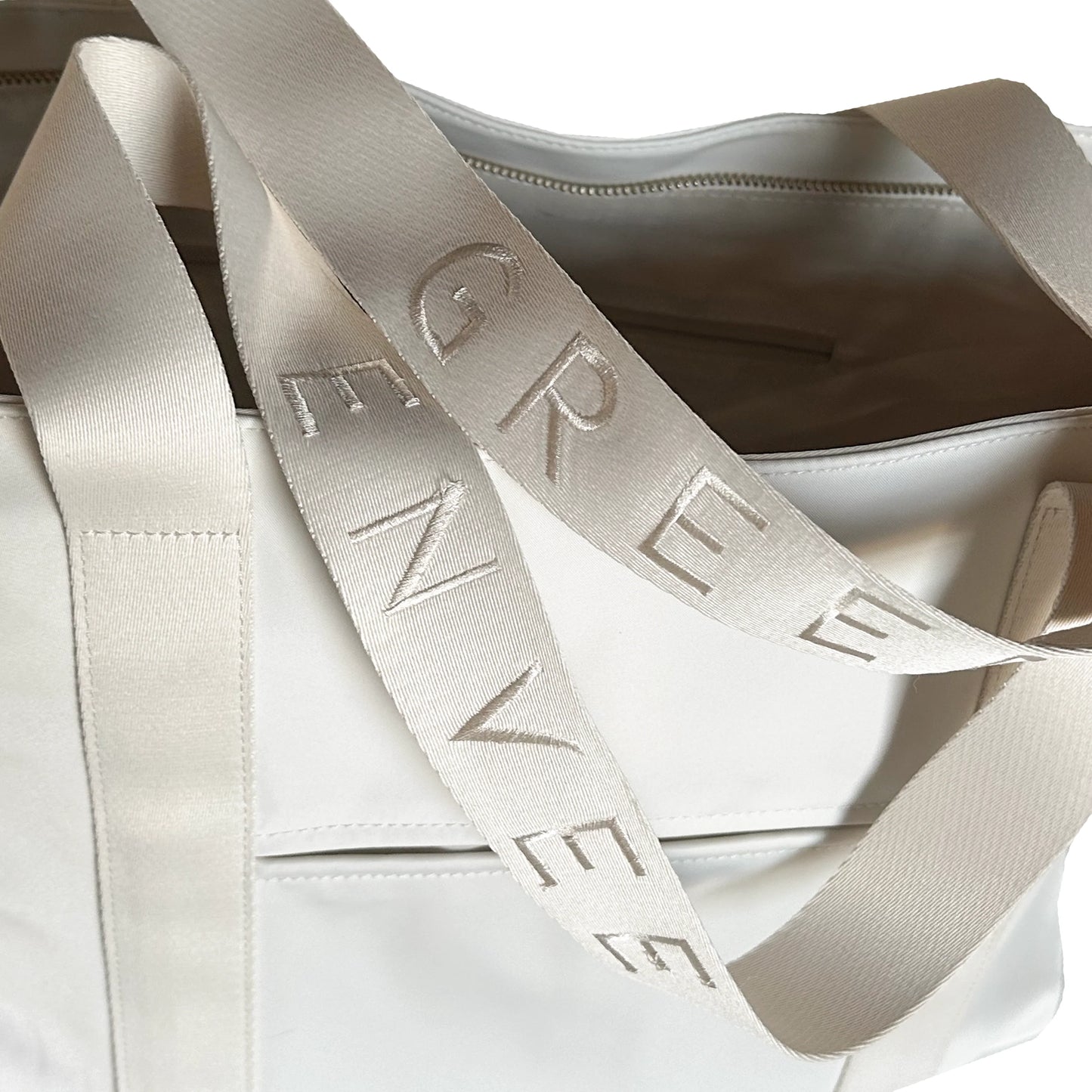 GE Luxe Active Bag
